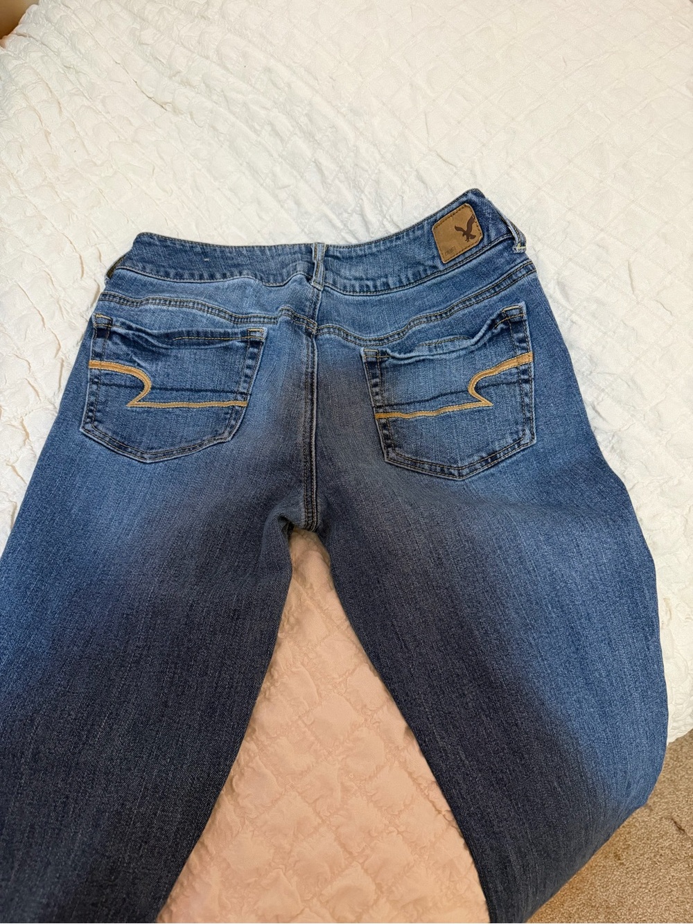 Women’s Blue Denim Jeans with Signature Back Pocket Stitching
